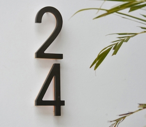 Modern 5″ / 12CM Bronze House Numbers Illuminated